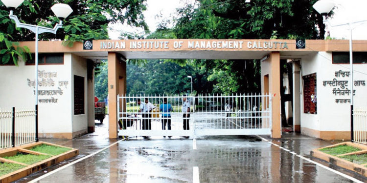 100% placements in IIM Calcutta
