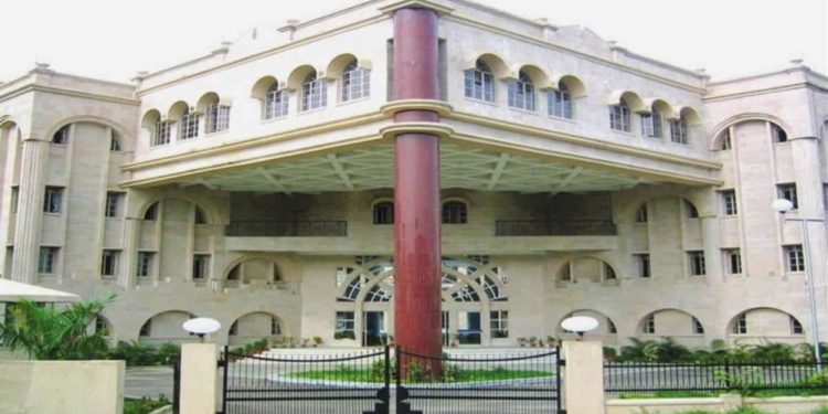 Top 5 Law Colleges In India By NIRF