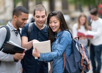 Here’s All That You Need To Know About Pursuing Higher Education In The UK Here’s All That You Need To Know About Pursuing Higher Education In The UK