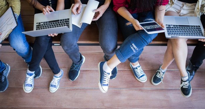 Know how the combination of media literacy and education in classrooms gives the students an insight into the 'real world'. Know how the combination of media literacy and education in classrooms gives the students an insight into the 'real world'.