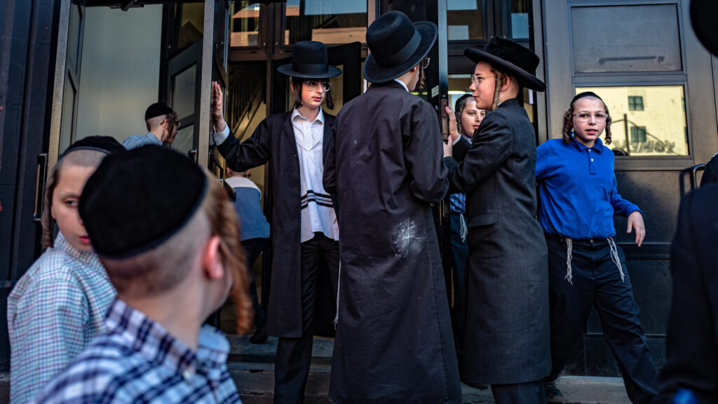 Hasidic School Violating New York State Education Law.