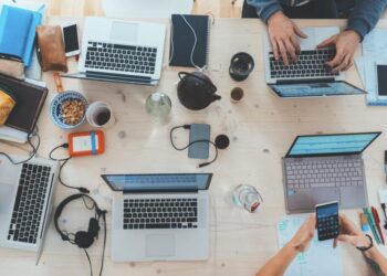 The impact of technology on student motivation and engagement The-impact-of-technology-on-student-motivation-and-engagement-theeducationdaily