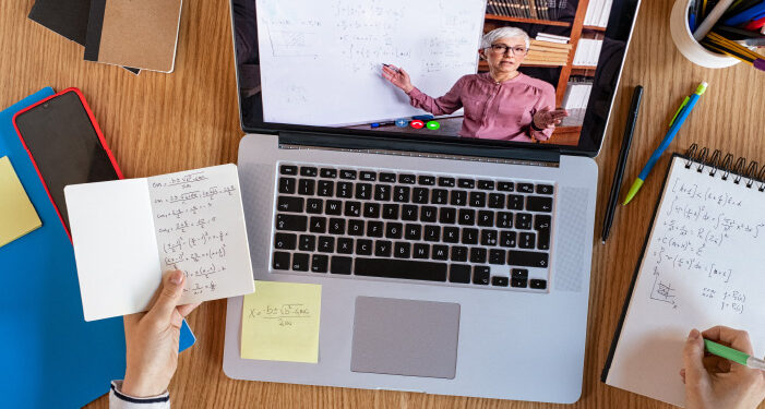 The-Benefits-of-Online-Degree Programs-Why-More-Students-are-Choosing-Virtual-Education-theeducationdaily