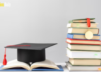 Higher Education or Further Education: Making the Right Choice Higher Education or Further Education: Making the Right Choice